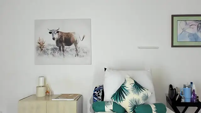 ConnieSmall24 online show from March 12, 8:00 pm