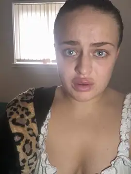 Roxy 30 online show from November 13, 1:10 pm