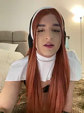 Snapshot of Dania_Oconor chatting on October 20, 12:35 am Dania Oconor online show from October 20, 12:35 am