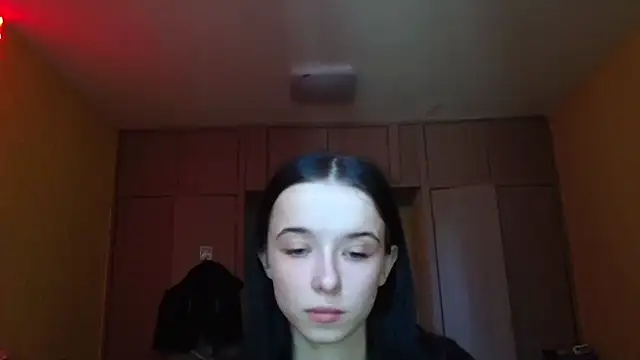 Emilia Light online show from April 14, 8:14 am