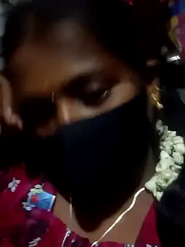 Snapshot of Tamil_Hot_Sandy chatting on October 8, 4:22 pm Tamil Hot Sandy online show from October 8, 4:22 pm