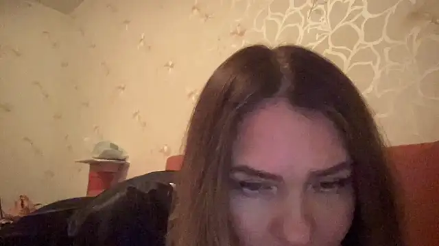 Milysoren online show from February 3, 3:28 pm