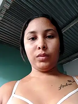 mommy-hot-valeria online show from October 6, 5:18 pm