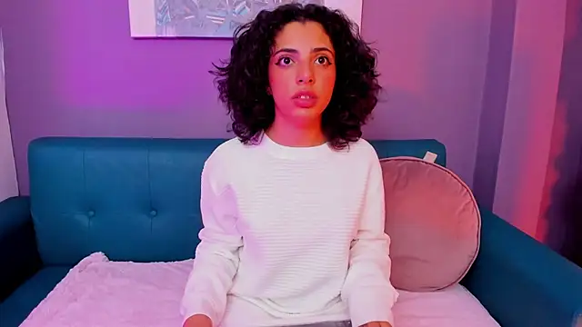 Alessiia   online show from November 29, 3:10 am