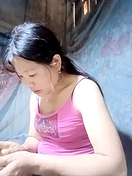 bree-zz online show from February 25, 6:01 am