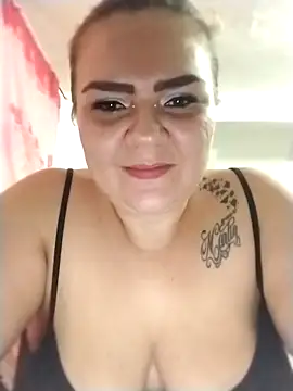 coral marley online show from December 13, 11:32 pm