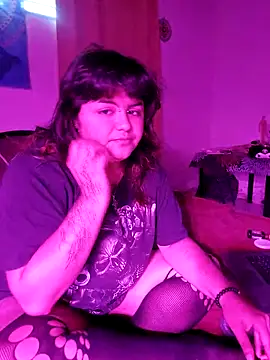 Snapshot of crucifxcked chatting on September 27, 8:49 pm crucifxcked online show from September 27, 8:49 pm