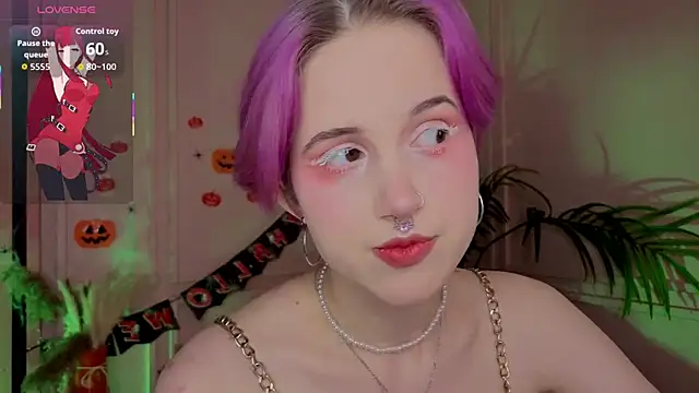 luna son online show from October 30, 9:38 pm