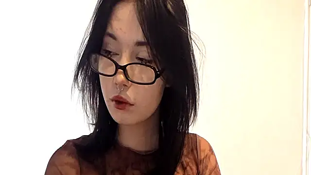 Beeping Creature online show from February 28, 10:25 am