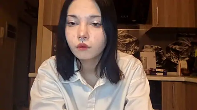 Beeping Creature online show from January 18, 4:14 pm