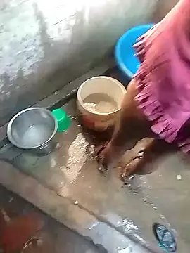 RED Queen 6 online show from March 5, 5:14 am