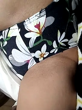 Hotmommax online show from February 10, 9:51 pm