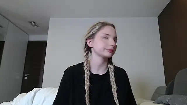 jessicahbelle online show from June 4, 10:58 pm