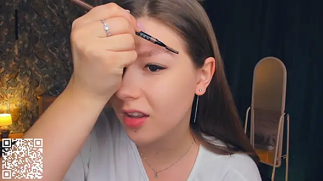 MondoNeko online show from December 3, 7:11 am