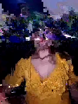 Alice wo online show from October 3, 9:20 pm