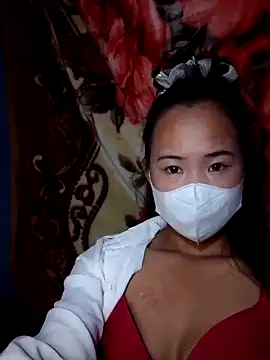 Alice wo online show from October 13, 10:45 pm