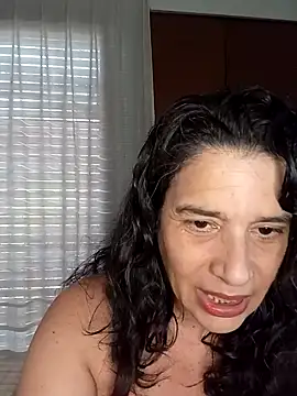 MoritaSalvaj online show from December 1, 8:33 pm