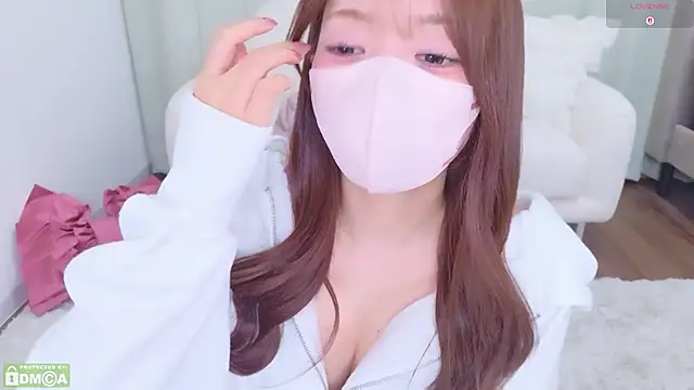 Seira  nn online show from June 17, 3:57 pm
