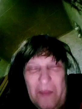 Apeesynka55211 online show from November 24, 8:44 pm