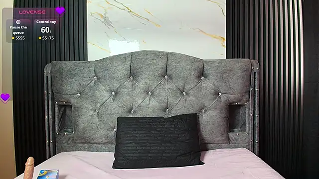 Snapshot of Sammy_fiire chatting on October 17, 12:41 pm Sammy fiire online show from October 17, 12:41 pm