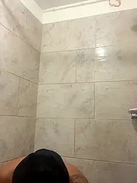 RobertaxGutierrez online show from October 9, 5:17 pm