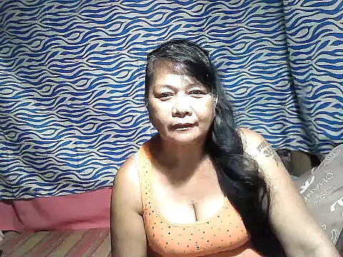 Snapshot of joy_cute chatting on October 13, 1:08 am joy cute online show from October 13, 1:08 am