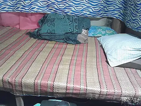 Snapshot of joy_cute chatting on October 17, 1:53 am joy cute online show from October 17, 1:53 am