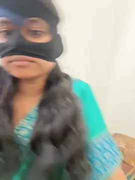 sexy-riya43 online show from October 4, 6:30 am