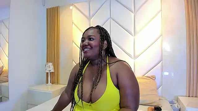 EmmaBrantt online show from March 17, 4:27 am