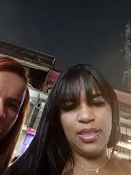 Snapshot of Indiazinha_quente chatting on October 5, 1:43 am Indiazinha quente online show from October 5, 1:43 am