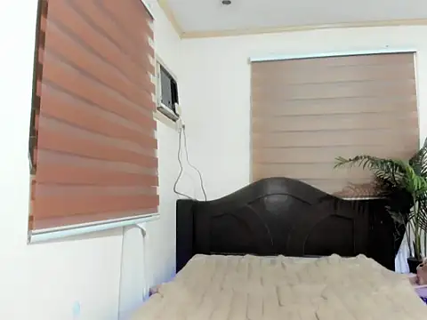 Nexusmooree20 online show from February 3, 12:10 pm