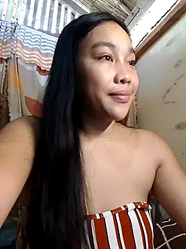 Snapshot of luna_light23 chatting on October 15, 3:53 am luna light23 online show from October 15, 3:53 am