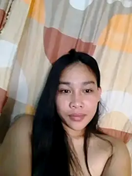 Snapshot of luna_light23 chatting on October 16, 8:44 pm luna light23 online show from October 16, 8:44 pm