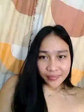 Snapshot of luna_light23 chatting on October 14, 2:36 am luna light23 online show from October 14, 2:36 am