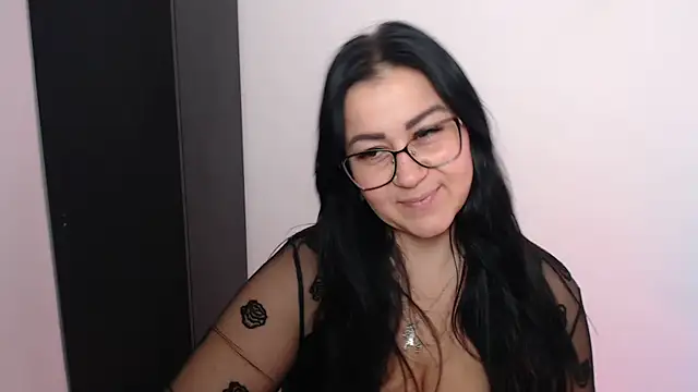 Snapshot of Melanka_milka chatting on October 9, 1:15 pm Melanka milka online show from October 9, 1:15 pm