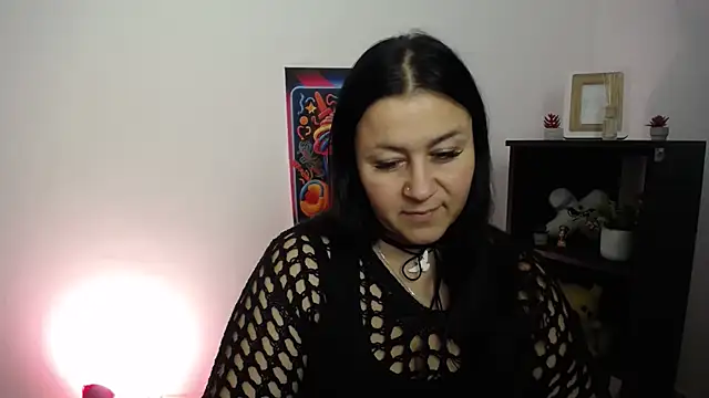 Snapshot of Melanka_milka chatting on October 2, 8:41 am Melanka milka online show from October 2, 8:41 am