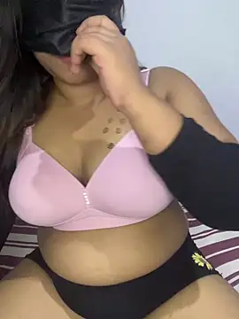 bunny somya online show from February 1, 7:56 pm