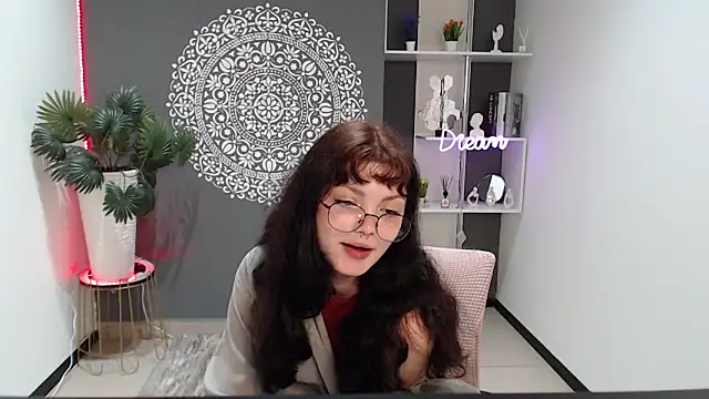 Snapshot of MileyRood chatting on October 1, 1:54 am MileyRood online show from October 1, 1:54 am