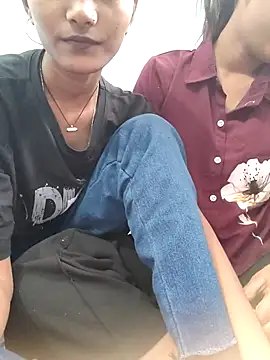 Unique girls90 online show from January 10, 5:23 am