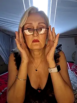 Jenny Blum online show from October 10, 8:41 am