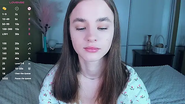 JinnyMcie online show from March 24, 10:09 am