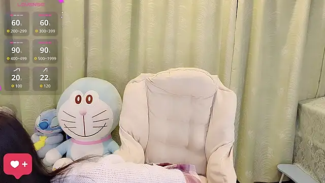 kindbee online show from November 13, 11:31 am