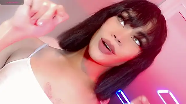 Snapshot of Daphnne_XXX chatting on October 20, 2:36 am Daphnne XXX online show from October 20, 2:36 am