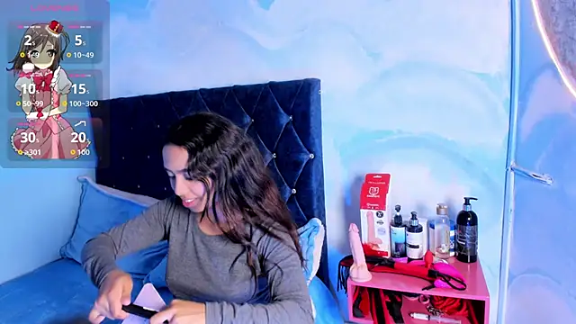 laylaa fox online show from October 15, 7:27 pm