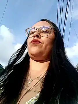 Italia 12 online show from November 4, 9:53 pm