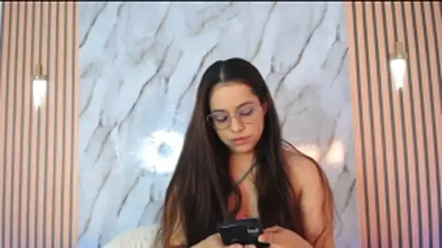 PiaGelvez online show from November 25, 7:26 pm