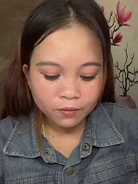 Snapshot of lan-xinh01 chatting on October 1, 6:51 am lan-xinh01 online show from October 1, 6:51 am