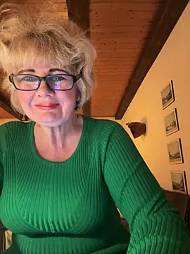 BoloshkaBlonda online show from April 14, 7:58 pm