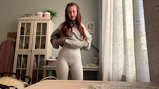 Nayra flash online show from November 6, 12:11 pm