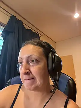 allnaturalmermaid online show from November 28, 8:45 pm